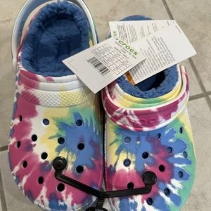 women crocs size 7 new Tie Dye